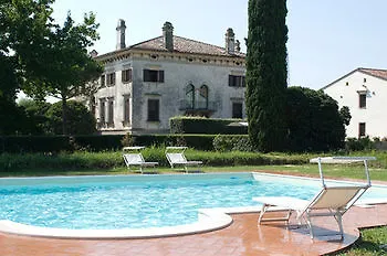 Relais Villa Sagramoso Sacchetti Verona 0*,  Italy